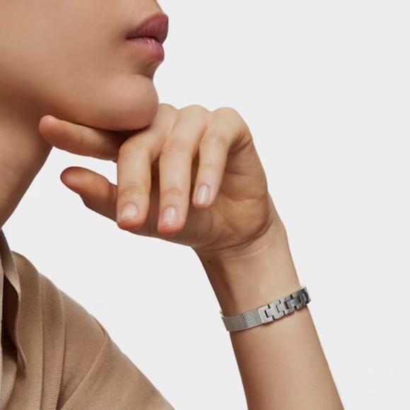 GOLD IP STEEL ICON CHARMS WATCH WITH MOTHER-OF-PEARL - Picture 3 of 3